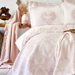 Набор постельное белье с покрывалом + плед Karaca Home - Quatre royal pudra 2020-1 пудра евро