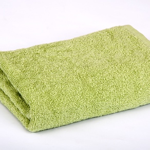 Однотонное махровое полотенце  50*90 см (оливковое)